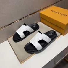 Louis Vuitton Slippers